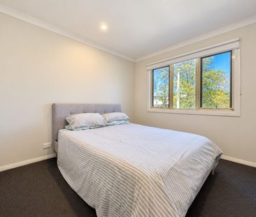 Modern Townhouse with Parkland Views - Photo 4