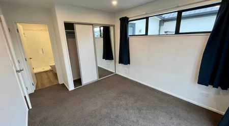 3 Bedroom Townhouse - Photo 5