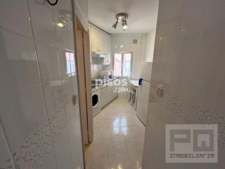 Casa en alquiler en Las Navas del Marqués - Photo 2