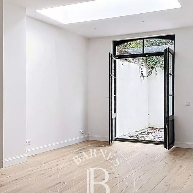 Woning te huur in Watermaal-Bosvoorde voor € 2.750 met 4 slaapkamers - Photo 1