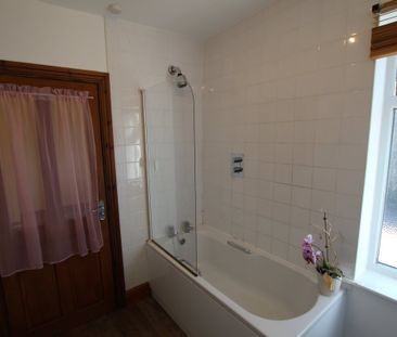 1 Bed Cottage - Photo 4