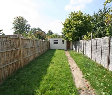 5 bedroom townhouse to rent - Photo 2