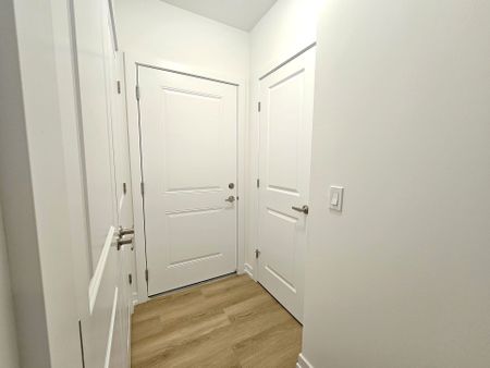 For Lease - 70 Kenesky Drive Unit# 11, Hamilton, Ontario - Photo 4