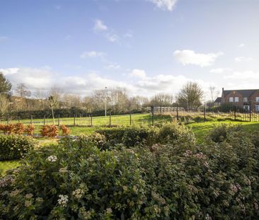 Swangrove Gardens, Tuffley - Photo 5