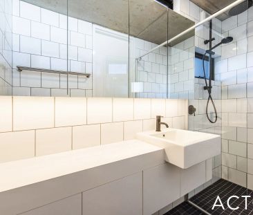 SYDNEY LIVING - Photo 5