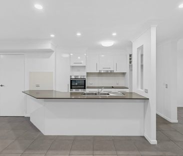 Beautifully Presented Duplex - Photo 6