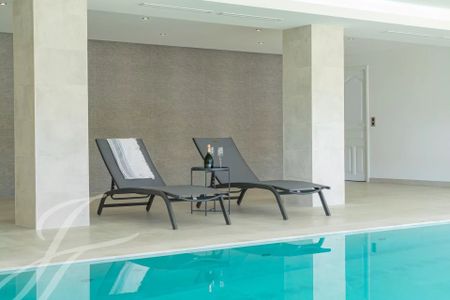 Maison à louer Cagnes Sur Mer, Cote d'Azur, France9 000 EUR / Mois - Photo 3