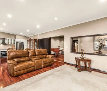 A Charming Californian Bungalow with Modern Comfort and Prime Schoo... - Photo 1