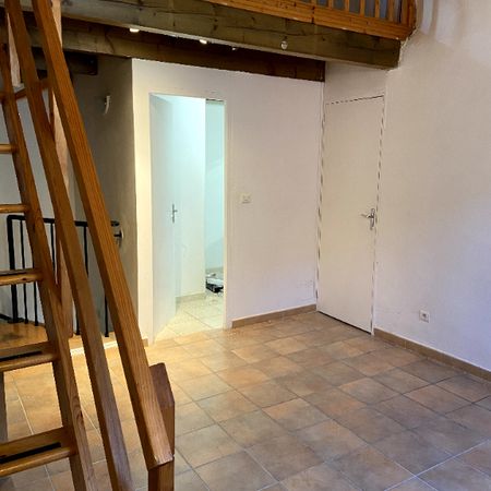 Appartement P2 58M2 - Saint Césaire - Photo 4