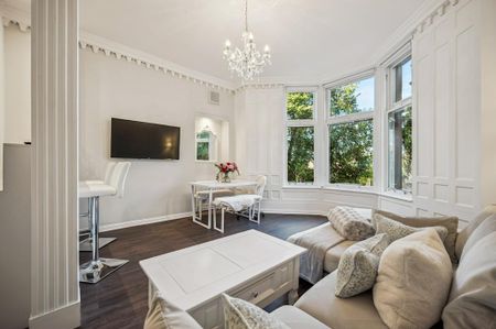 2 bedroom ground floor flat to rent - Photo 4