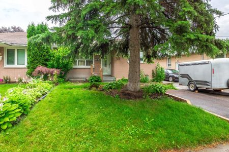 For Lease - 265 Trent Street Unit# Lower, Oshawa, Ontario - Photo 4