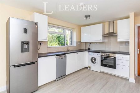 1 bedroom flat to rent - Photo 3