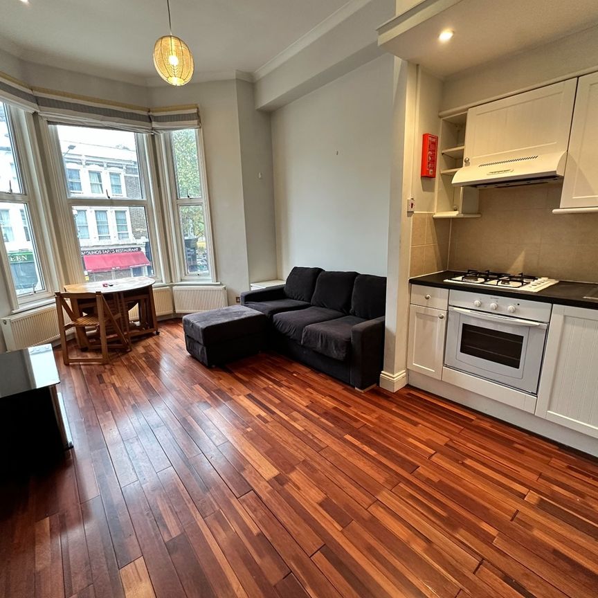 2 Bed Flat, Bc Shepherds Bush Road, W6 - Photo 1