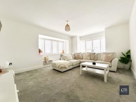 3 bedroom detached house to rent - Photo 2