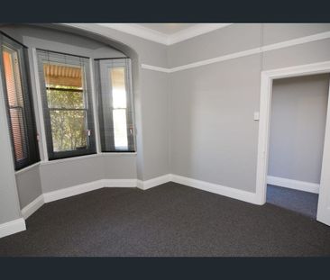 Charming 3-Bedroom Family Home - Photo 5