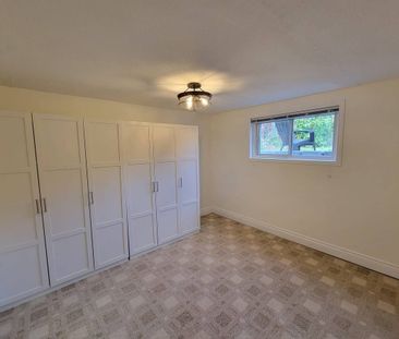 For Lease - 7 Folcroft Avenue Unit# BSMT, Toronto, Ontario - Photo 4