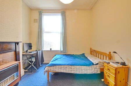 5 bedroom house to rent - Photo 3