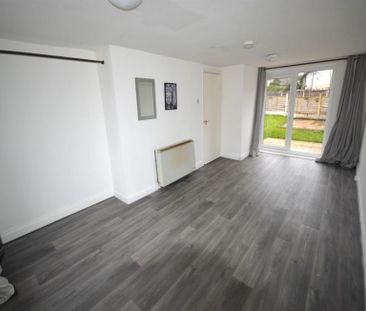 1 Bedroom Apartment To Let - Photo 2