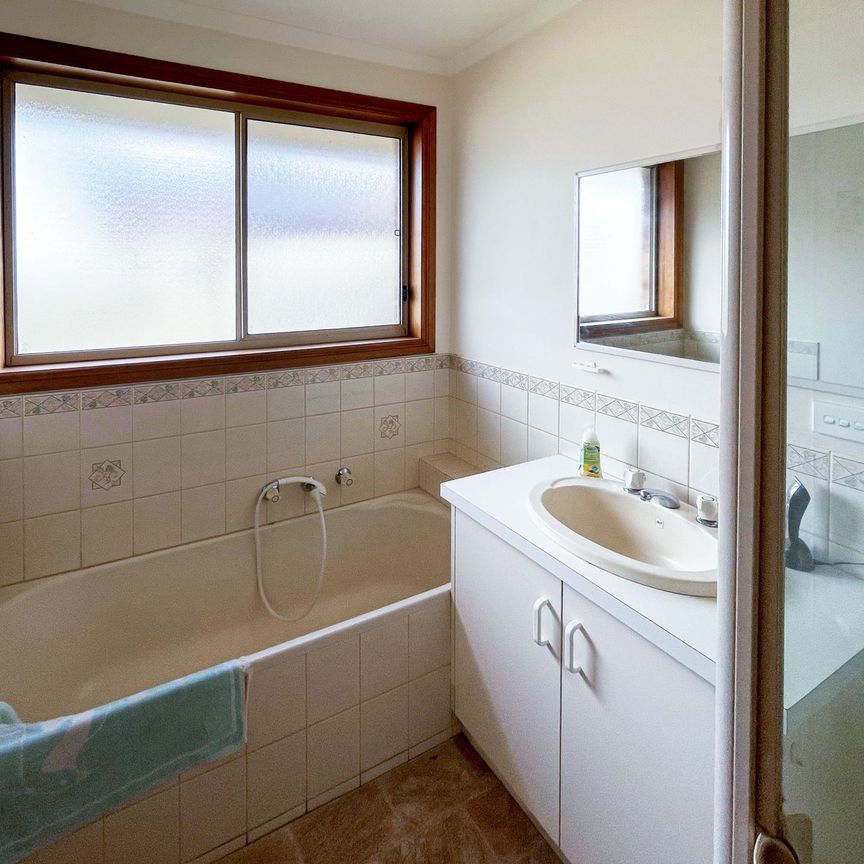 Unit 3/1326 Geelong Road, Mount Clear - Photo 1