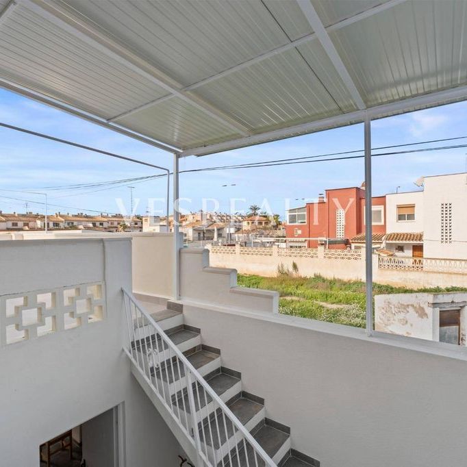 3 room luxury Semidetached House for rent in El Campello, Spain - Photo 1