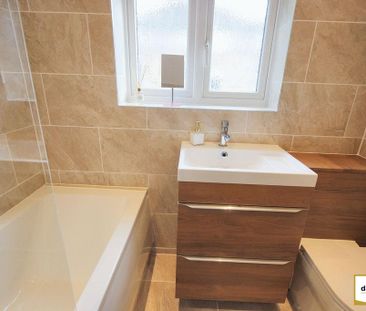 2 bedroom maisonette to rent - Photo 4