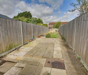 2 bedroom terraced house to rent - Photo 1