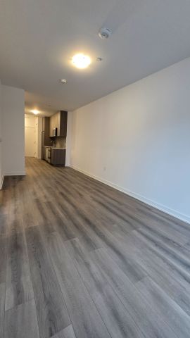 For Lease - 7439 Kingston Road Unit# 321, Toronto, Ontario - Photo 3