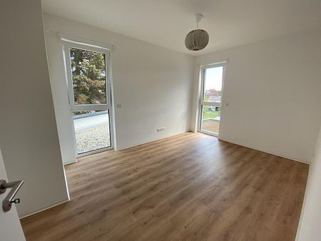 Exklusive, moderne und super schöne 3 Zimmer-Wohnung mit Balkon in guter Nachbarschaft, Am Bürgerhaus 15, Wettenberg - Photo 4