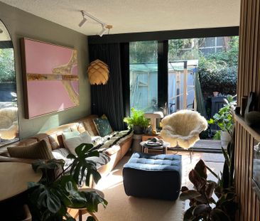 South Melbourne - Photo 2