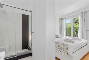 Luxury Villa for rent in Las Chapas, Spain