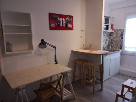 STUDIO MEUBLÉ HENRIVILLE - AMIENS - Photo 5