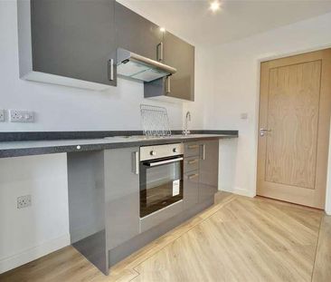 Cornerstone House, London Road, Portsmouth, PO2 - Photo 4