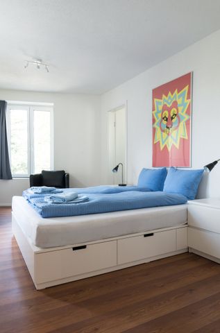 Grosszügiges möbliertes 2 Zimmer-Apartment mit Balkon in Zürich-Altstetten - Photo 4