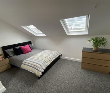 Rooms at City Road, Beeston, NG9 2LQ - Photo 1