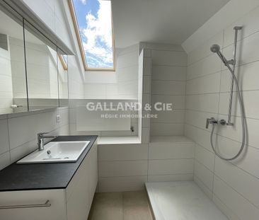 Un appartement de 3.5 pièces en duplex avec une grande terrasse - Photo 5