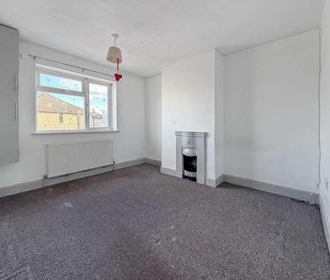 Methuen Avenue, Gaywood, PE30 - Photo 5