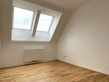 Moderne 2-Zimmer-Wohnung mit Balkon in Stammersdorfer Heurigengegend - Photo 4