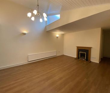 3 bedroom bungalow to rent - Photo 4