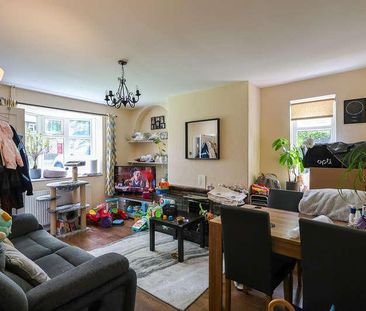 Kingsway, Bollington, SK10 - Photo 1