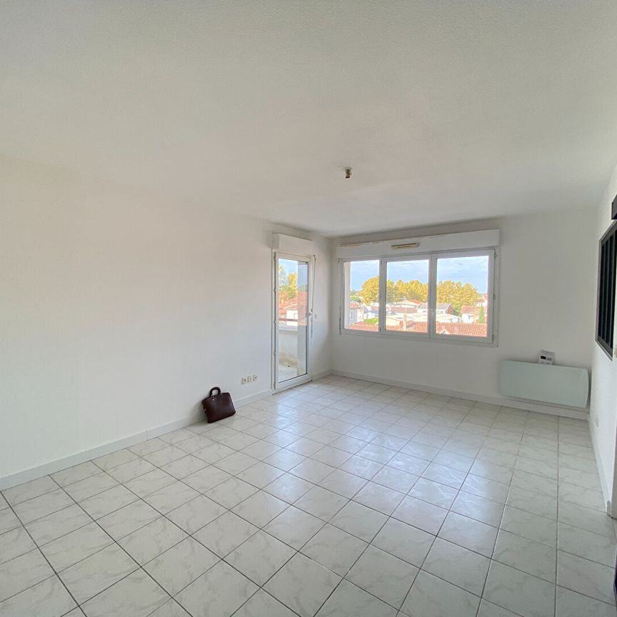 Location Appartement 2 pièces 48m² - Photo 1