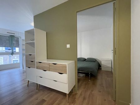 T1 bis meublé - HENRIVILLE - refait a neuf - parking - 32,78 - Photo 3