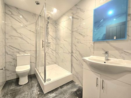1 Bedroom Flat, Earls Court Road, London - Photo 5