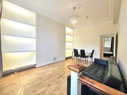 2 Bed Flat, Hornton St, W8 - Photo 1