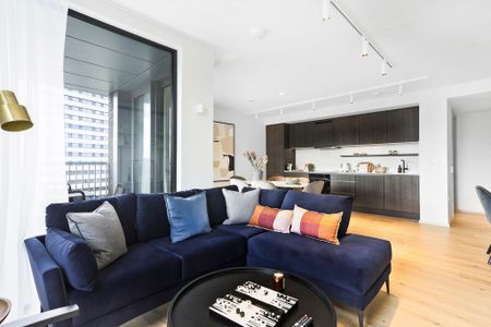 3 bedroom flat to rent - Photo 2