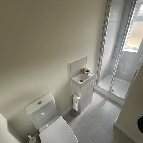 5 bedroom house share to rent - Photo 1