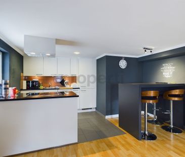 Exclusive furnished 3.5-room apartment in the heart of the old town... - Foto 1