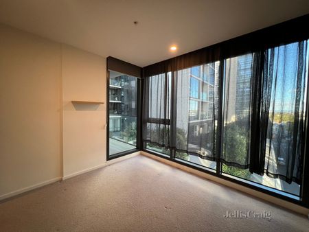 402/10 Young Street, Moonee Ponds - Photo 4
