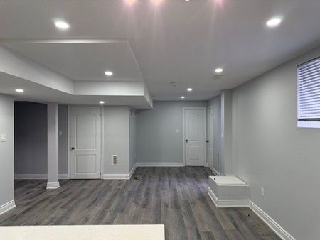 For Lease - 16 Elsinore Street, Brampton, Ontario - Photo 4