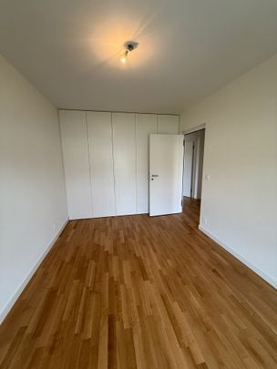 Mise en valeur du bâtiment - Avenue de la Gare 22 - 1180 Rolle - Photo 1