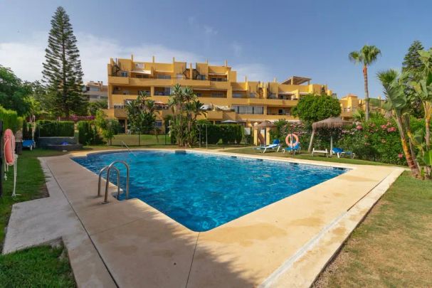 Alquiler de dúplex en Calle Camaleon s/n - Photo 1